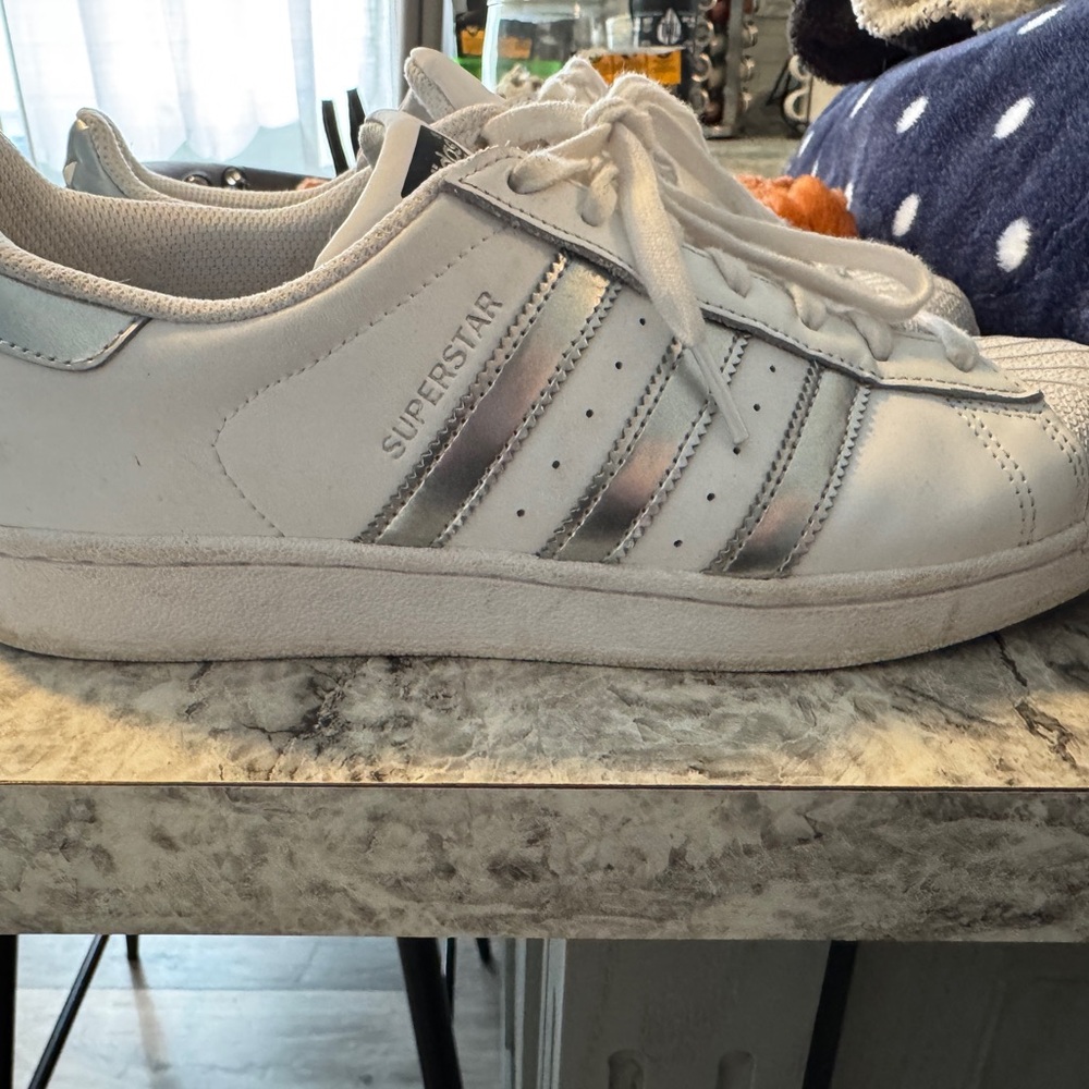 Adidas Superstar